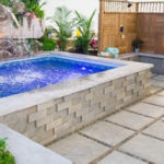 pool-small-rectangle-seats-wall-jmt-landscapes-patio-paver-landscapers-builder-contractor-unilock-belgard-techo-bloc-natural-stone